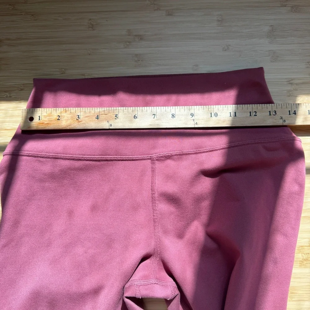 Alo Yoga Airbrush High Waist Flare‎ Pants Cranberry Red Medium Yoga Leggings